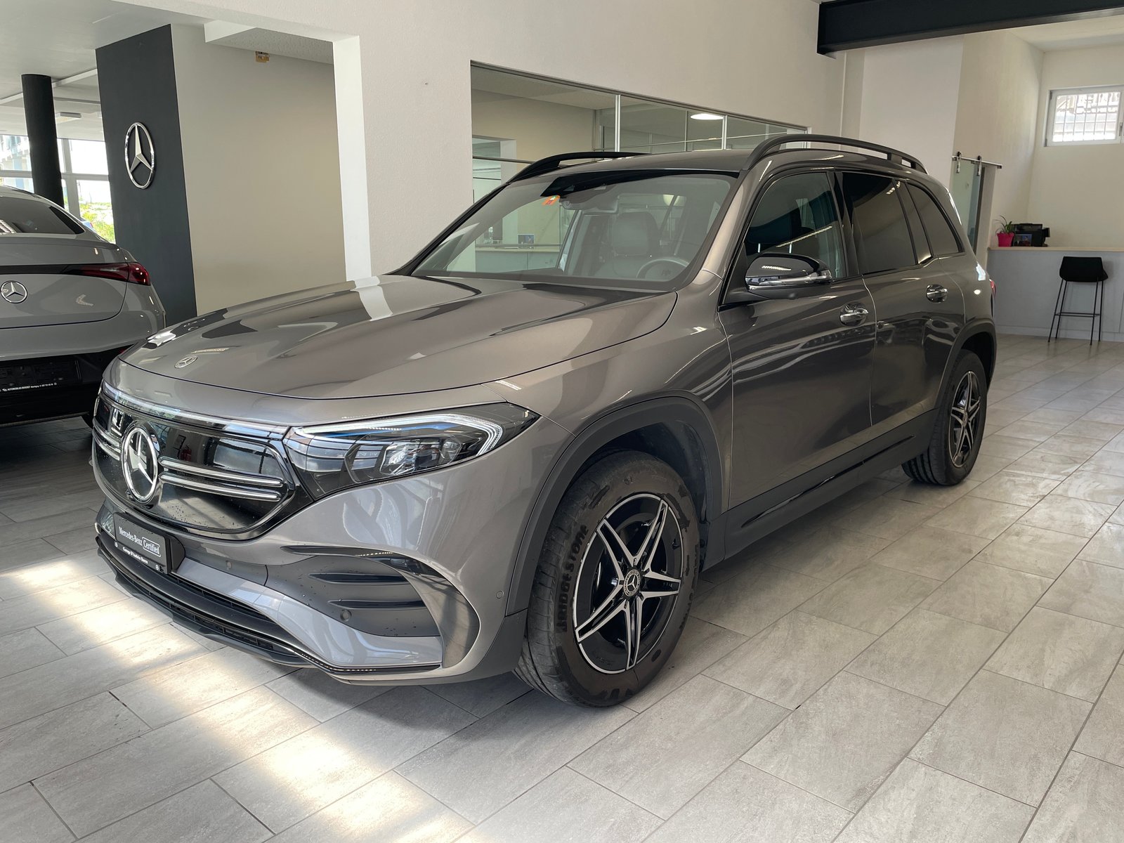 MERCEDES-BENZ EQB 350 AMG Line 4Matic 7 places
