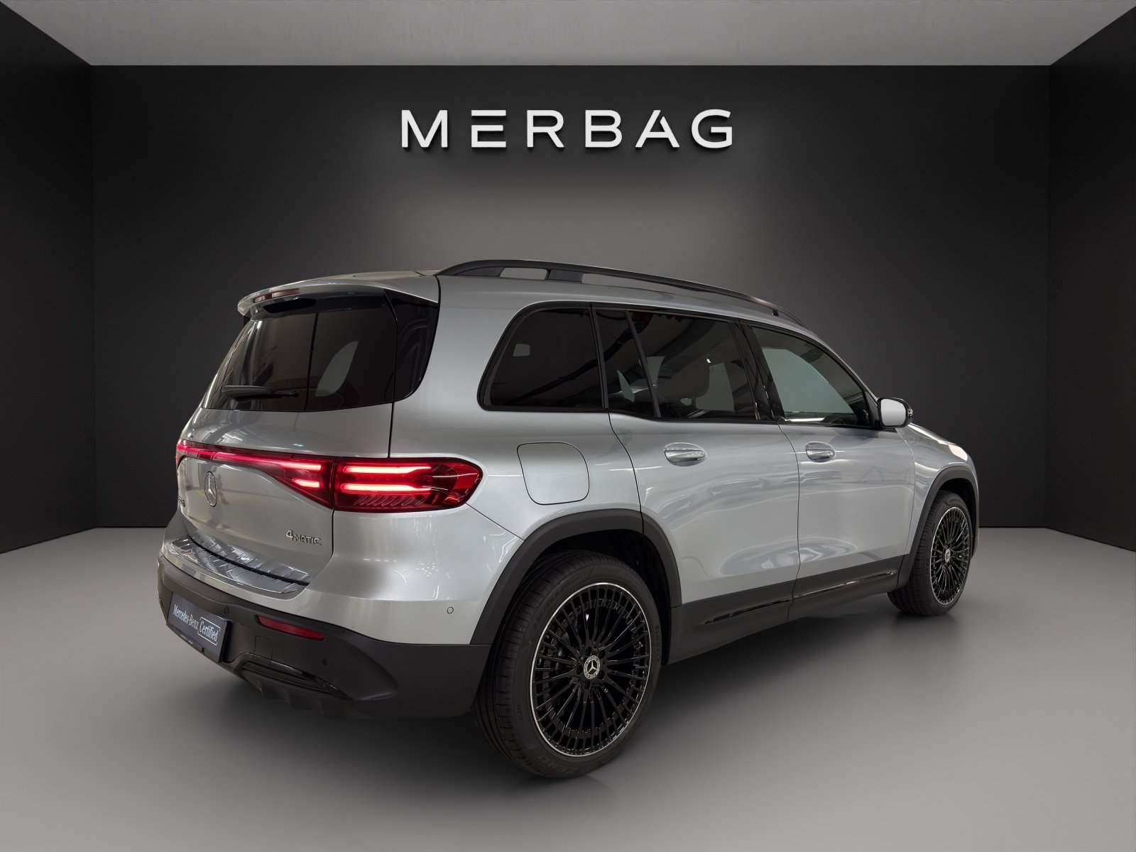 MERCEDES-BENZ EQB 350 66,5 kWh 4Matic Swiss Star, Elektro, Occasion / Gebraucht, Automatik - 7