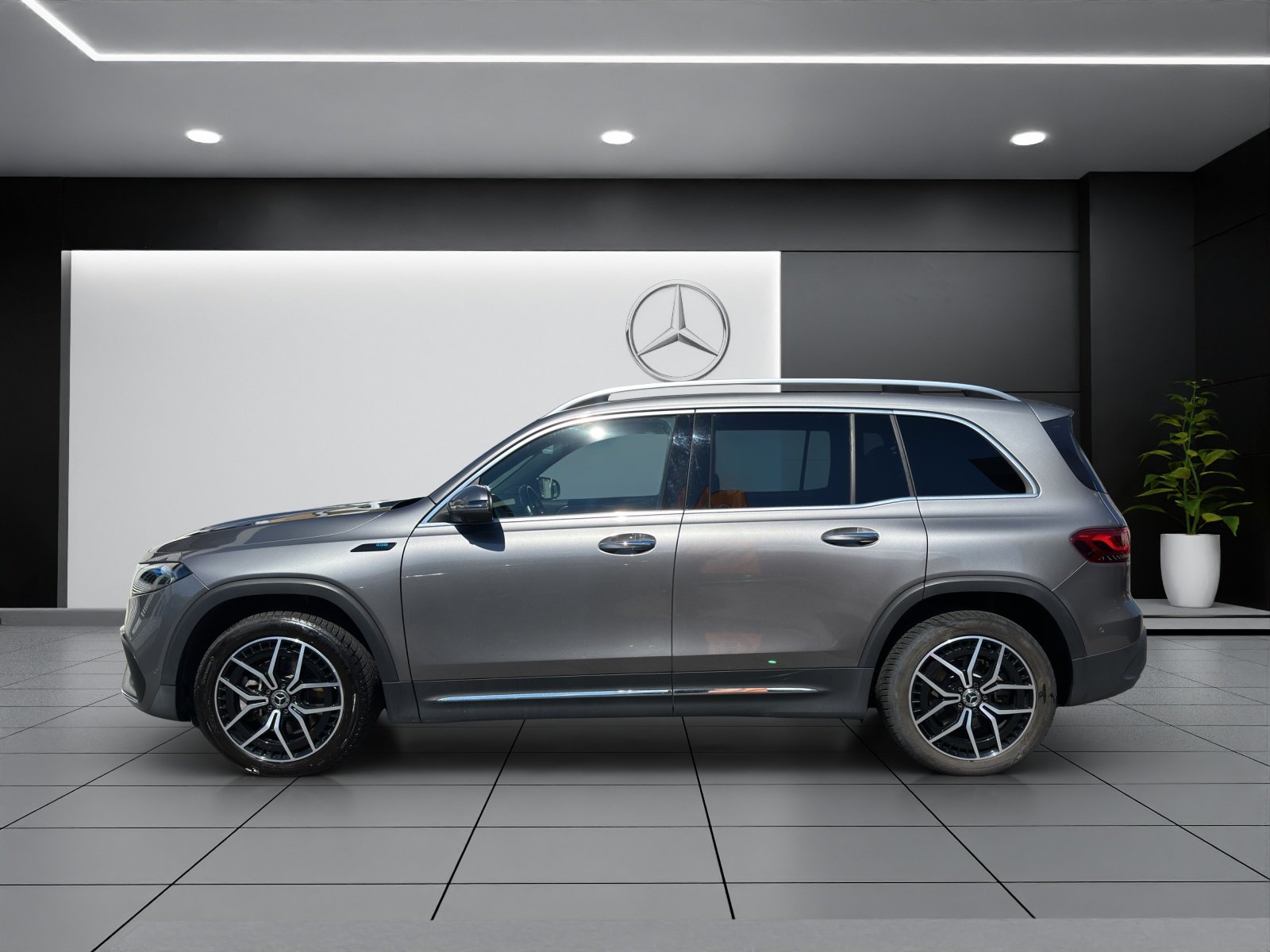 MERCEDES-BENZ EQB 350 4Matic, Elettrica, Occasioni / Usate, Automatico - 3