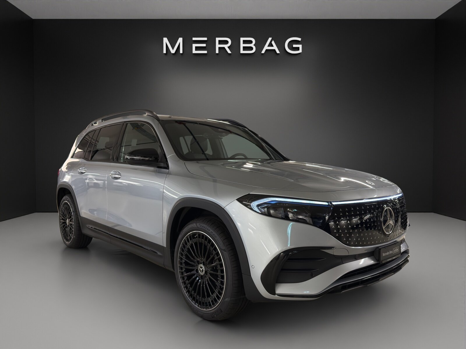 MERCEDES-BENZ EQB 350 66,5 kWh 4Matic Swiss Star