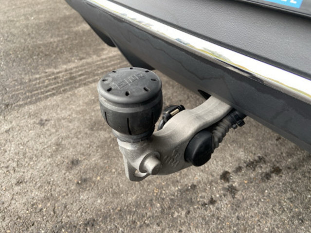 MERCEDES-BENZ EQC 400 AMG Line 4Matic, Occasion / Gebraucht, Automat - 7