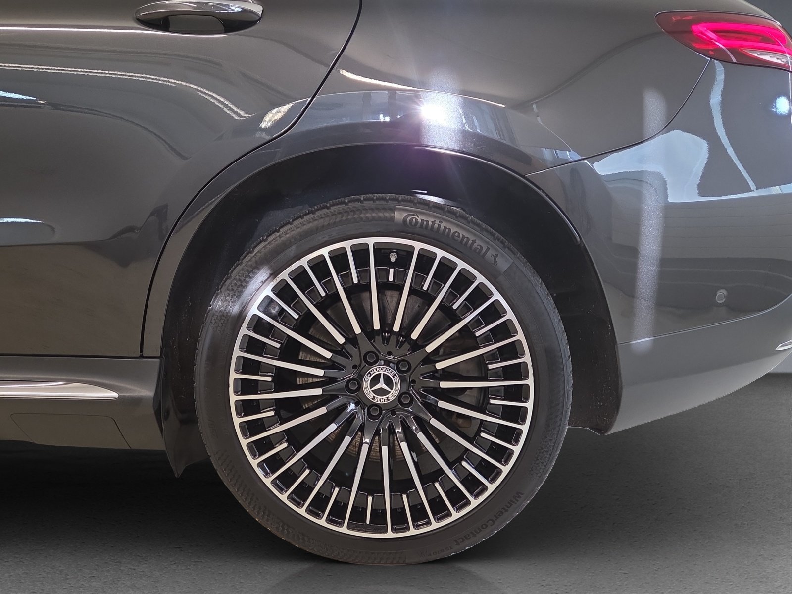 MERCEDES-BENZ EQC 400 AMG Line 4Matic, Elektro, Occasion / Gebraucht, Automatik - 6