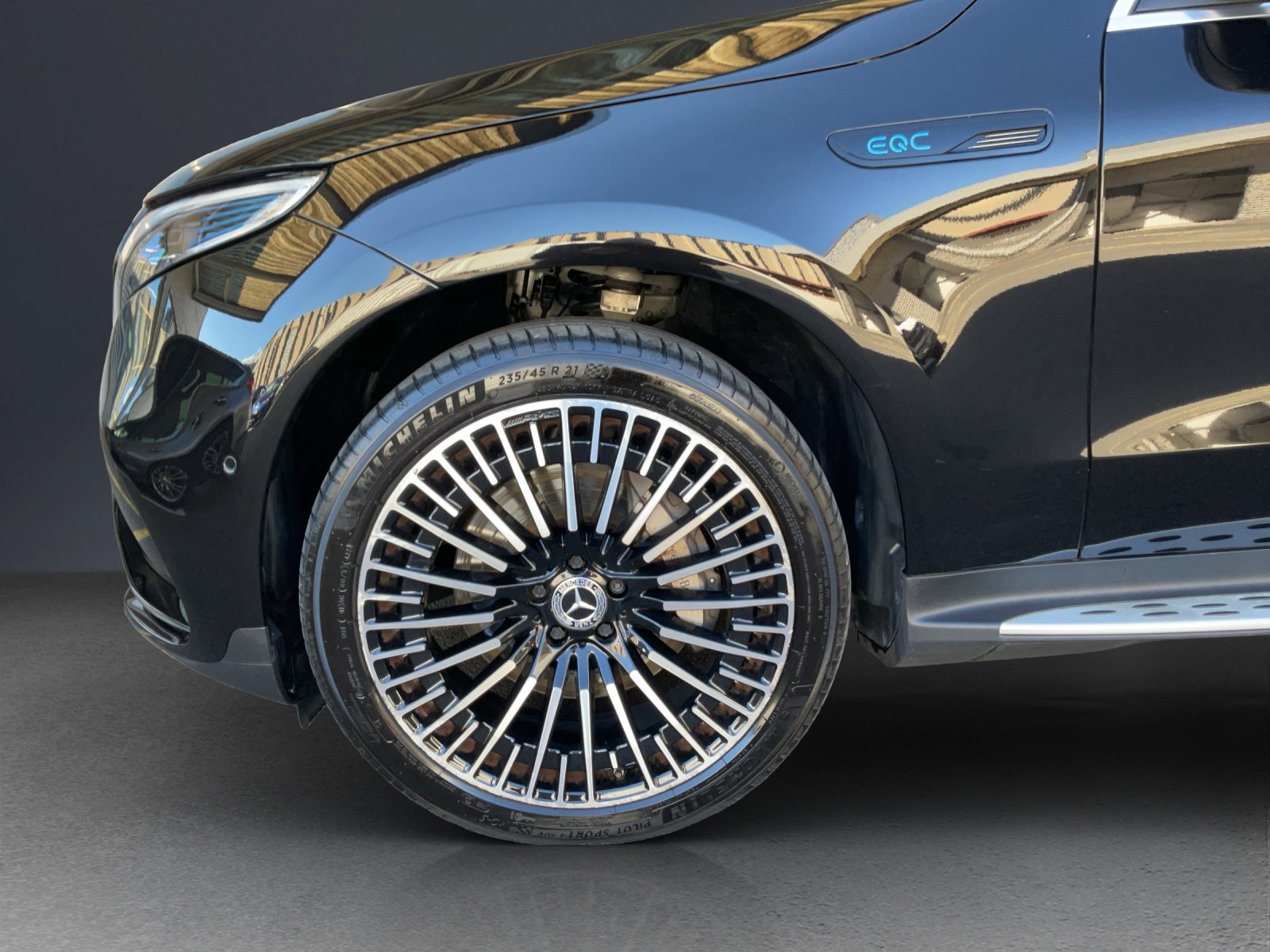 MERCEDES-BENZ EQC 400 AMG Line 4Matic, Électrique, Occasion / Utilisé, Automatique - 6