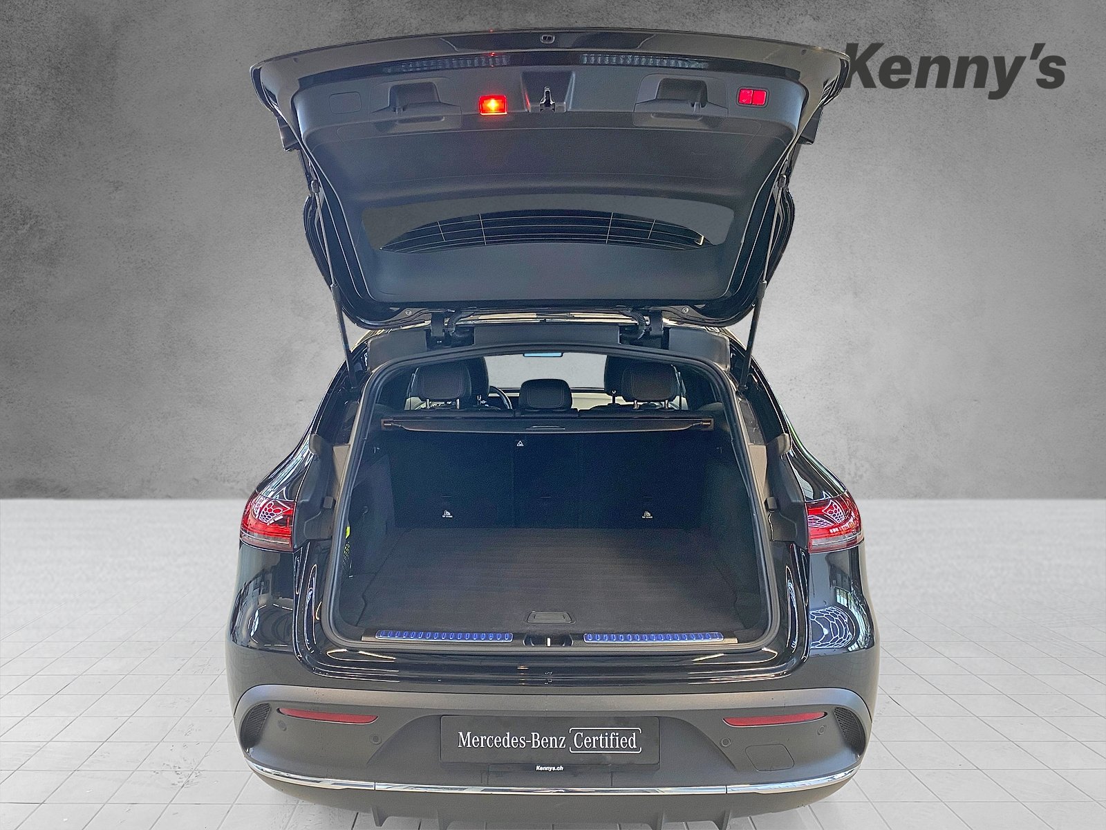 MERCEDES-BENZ EQC 400 AMG Line 4MATIC, Elektro, Occasion / Gebraucht, Automatik - 5