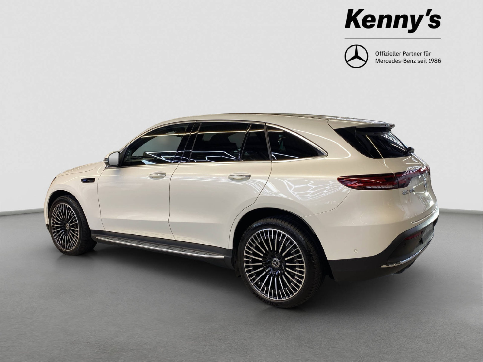 MERCEDES-BENZ EQC 400 AMG Line 4MATIC, Électrique, Occasion / Utilisé, Automatique - 5