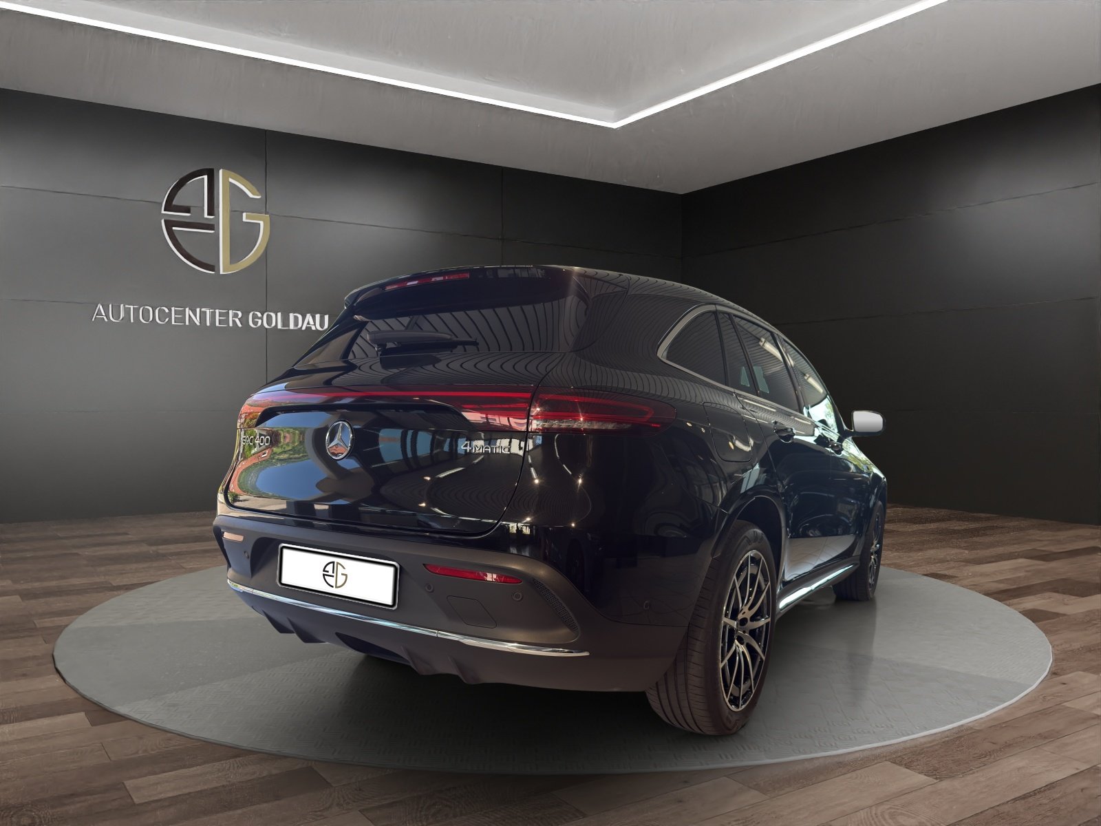 MERCEDES-BENZ EQC 400 AMG Line 4Matic, Elektro, Occasion / Gebraucht, Automatik - 4