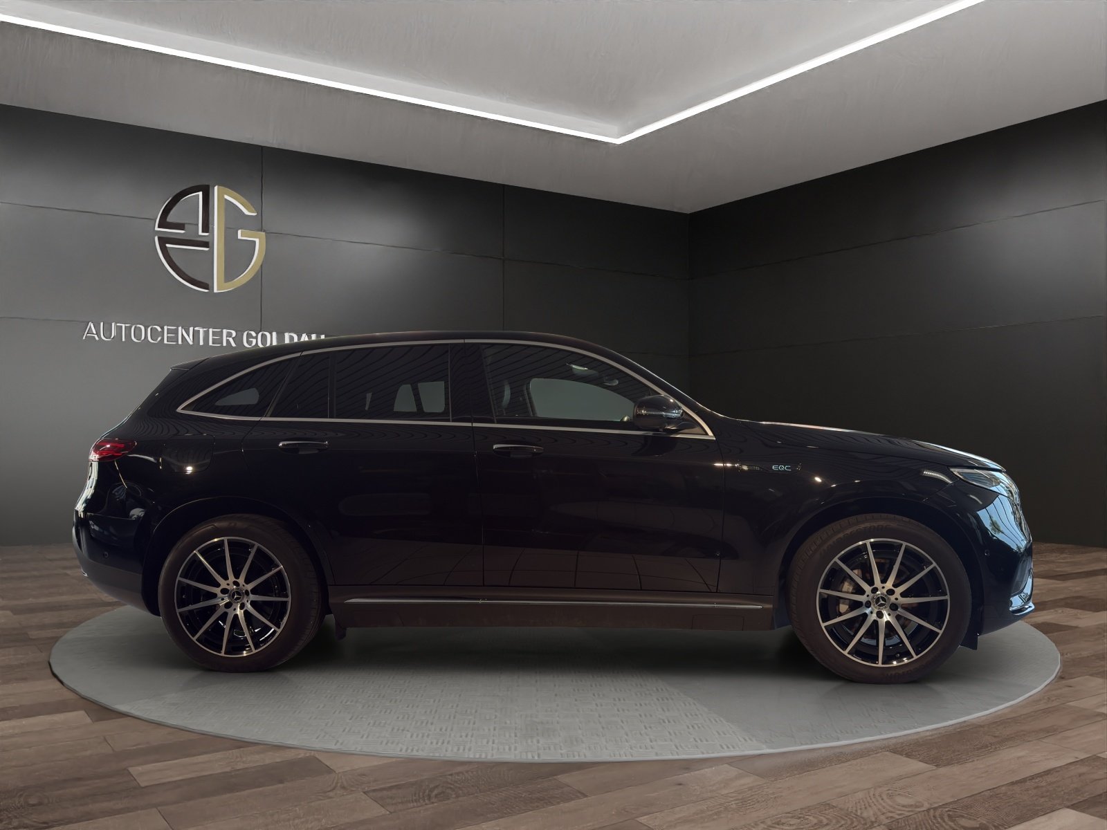 MERCEDES-BENZ EQC 400 AMG Line 4Matic, Elektro, Occasion / Gebraucht, Automatik - 5