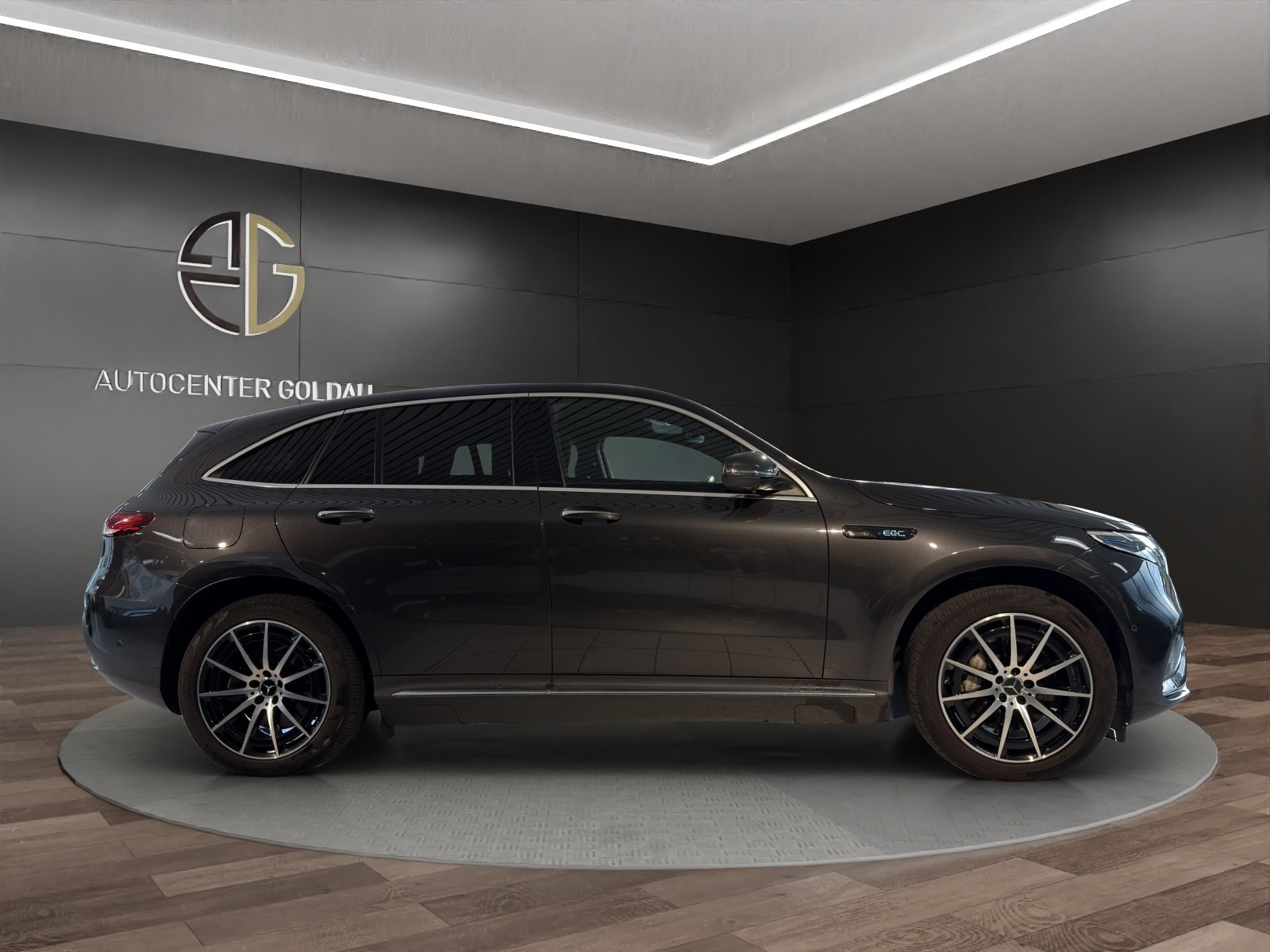 MERCEDES-BENZ EQC 400 AMG Line 4Matic, Elektro, Occasion / Gebraucht, Automatik - 6