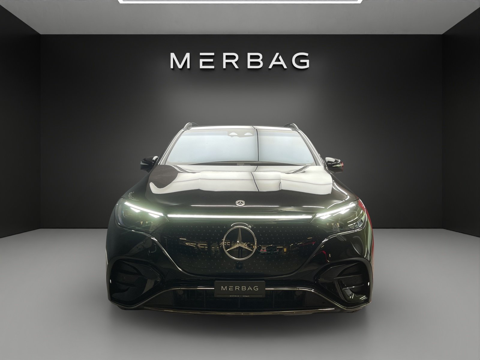 MERCEDES-BENZ EQE 350 4MATIC Excellence Edition, Elettrica, Auto nuove, Automatico - 2