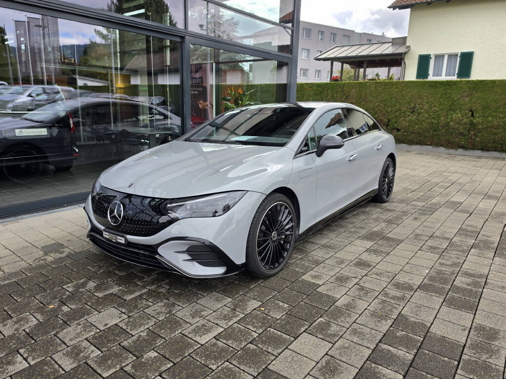 MERCEDES-BENZ EQE 350 AMG Line 4matic