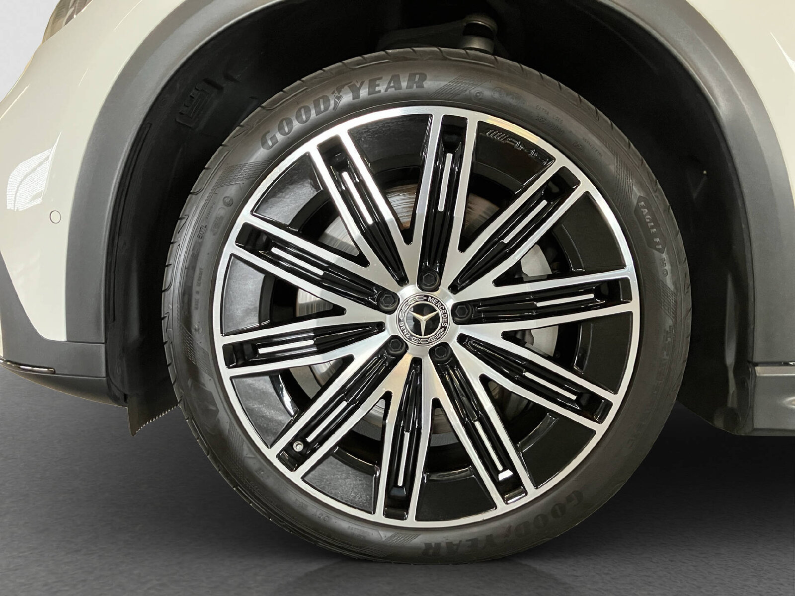 MERCEDES-BENZ EQE 350 SUV Excellence AMG Line, Elettrica, Occasioni / Usate, Automatico - 6