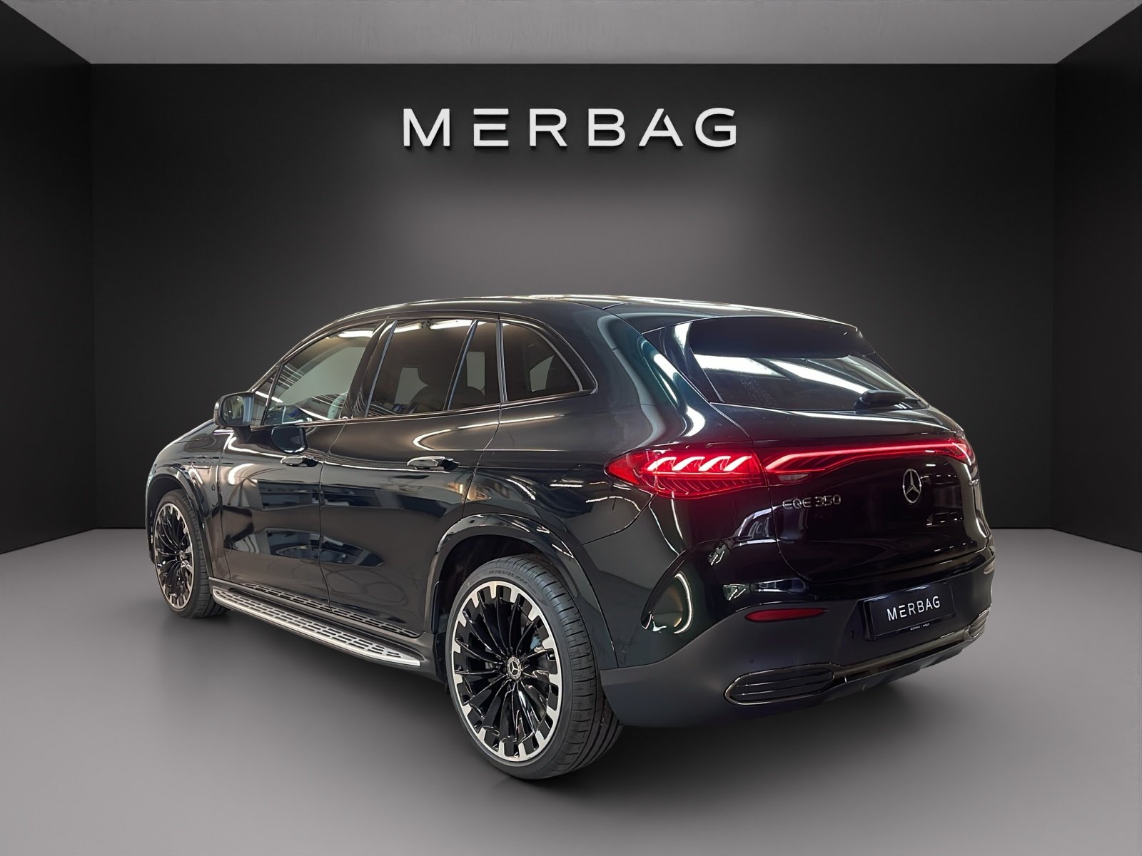 MERCEDES-BENZ EQE 350 4MATIC SUV "Excellence Edition", Elettrica, Auto nuove, Automatico - 4