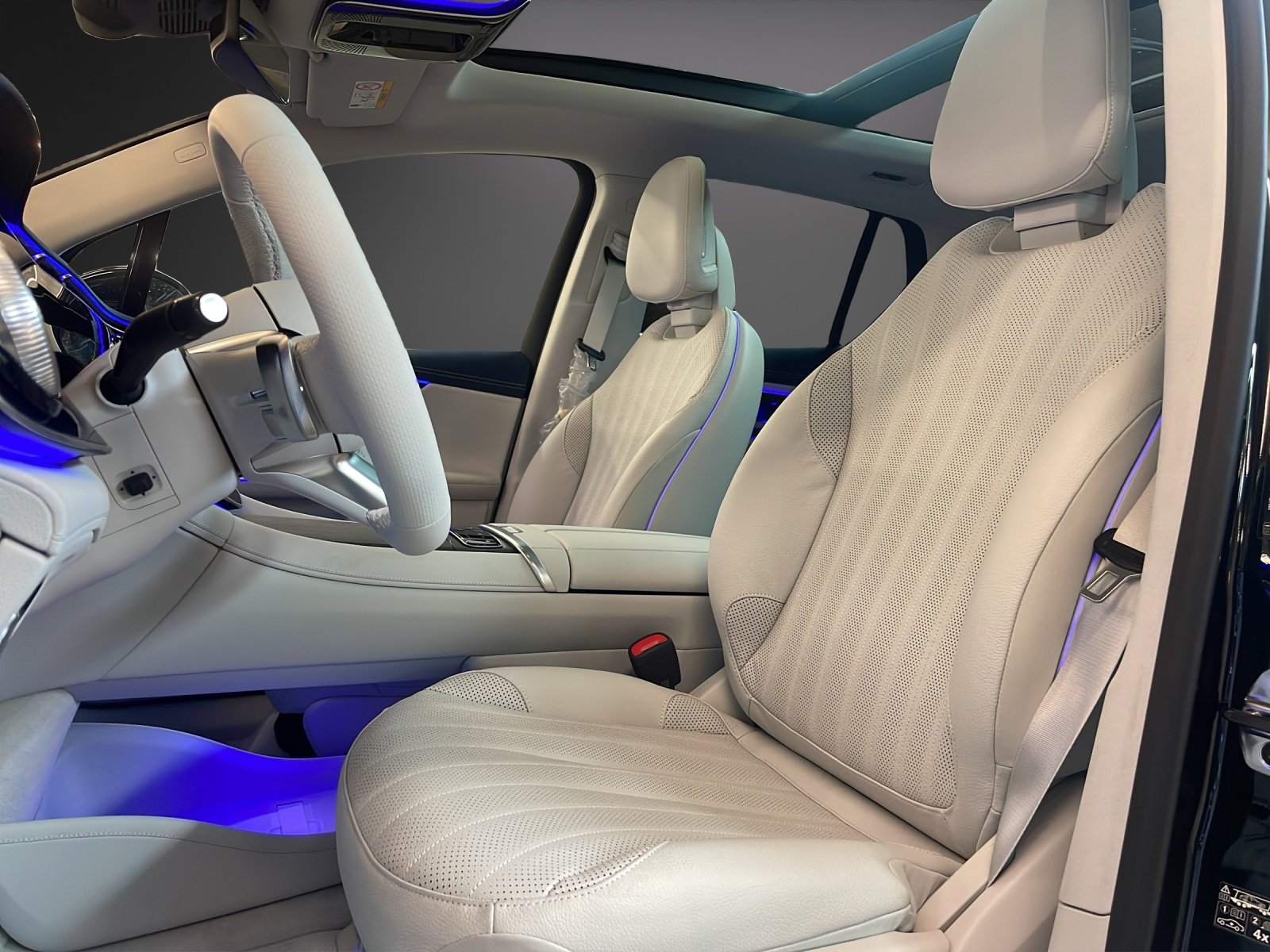 MERCEDES-BENZ EQE 350 4MATIC SUV "Excellence Edition", Elettrica, Auto nuove, Automatico - 7