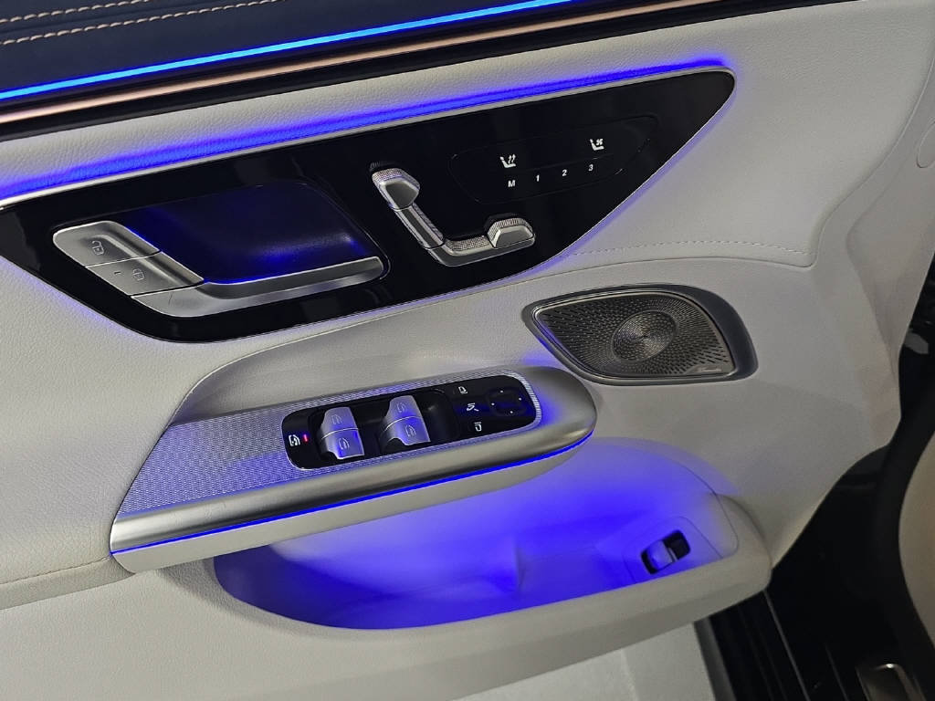 MERCEDES-BENZ EQE 43 AMG 4Matic, Elektro, Occasion / Gebraucht, Automat - 6