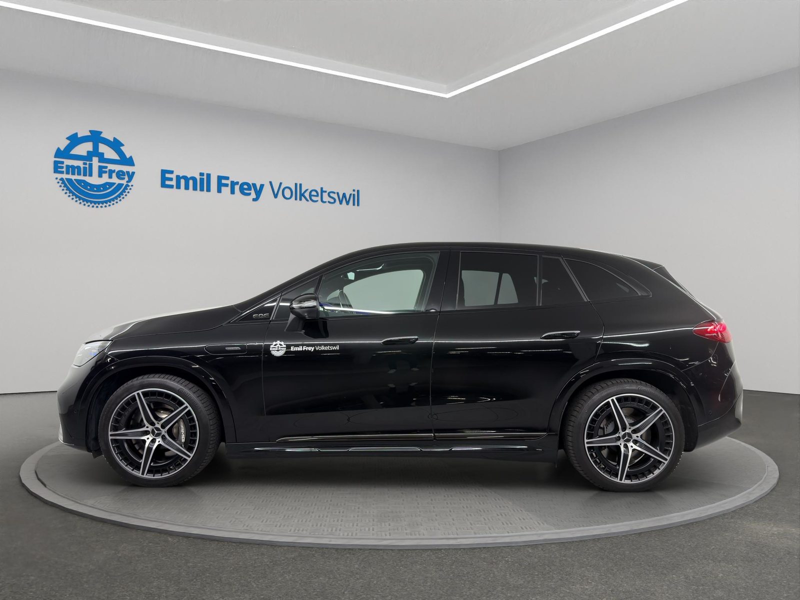MERCEDES-BENZ EQE 43 AMG 4Matic SUV, Electric, Ex-demonstrator, Automatic - 2