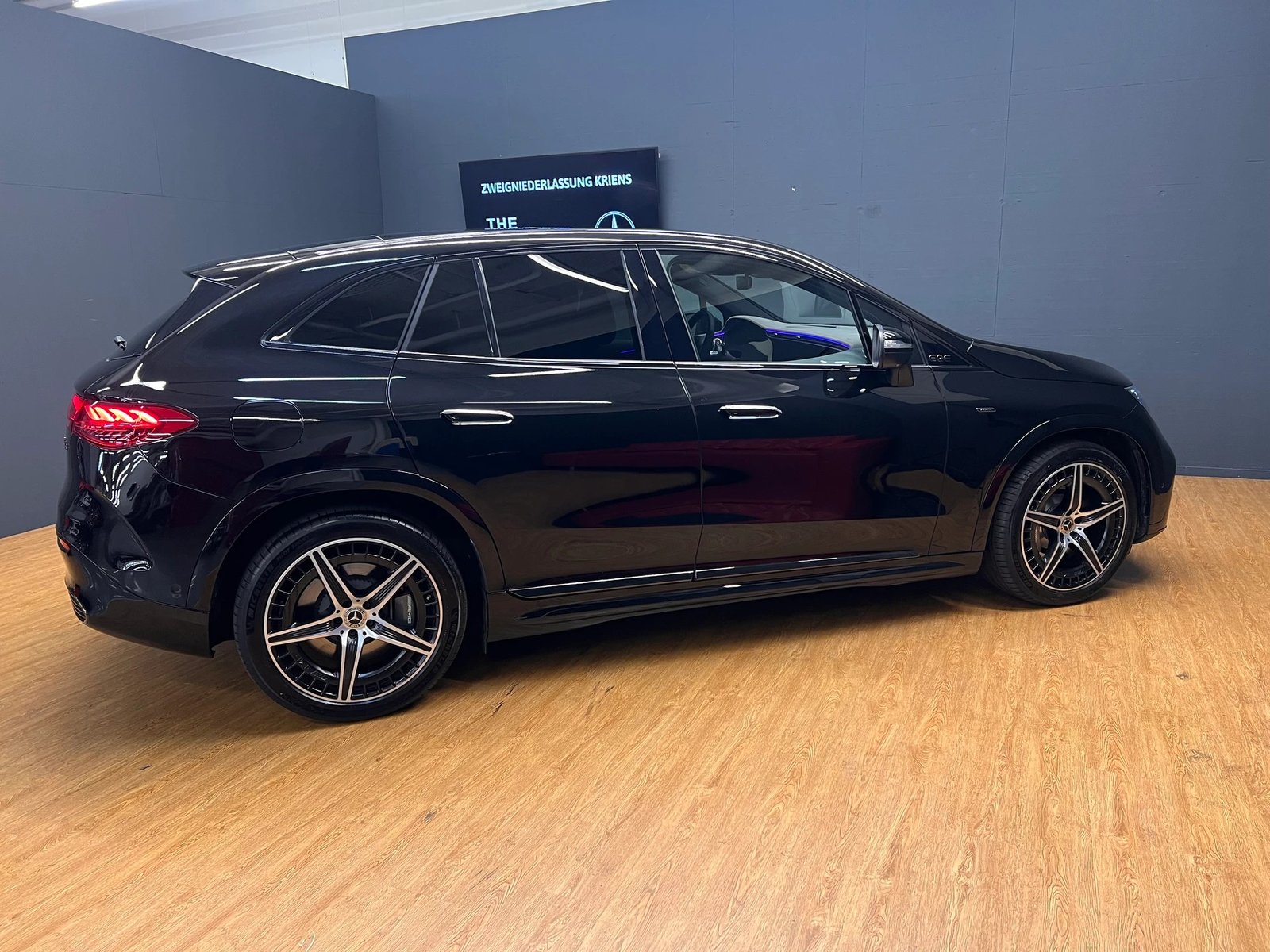 MERCEDES-BENZ EQE SUV AMG 43 4M - AMG / DISTRONIC / 360 Grad, Elettrica, Occasioni / Usate, Automatico - 6