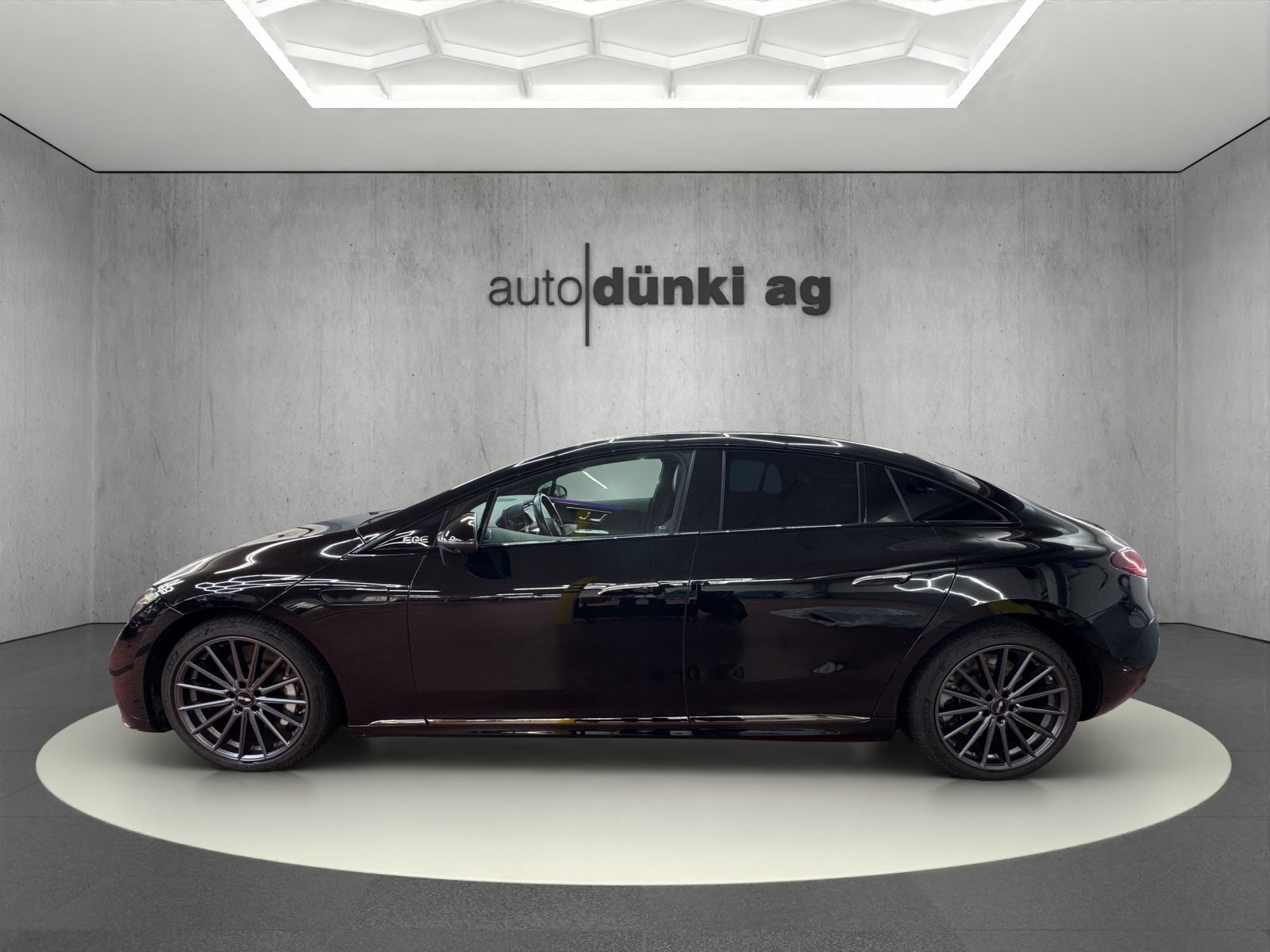 MERCEDES-BENZ EQE 500 4 Matic, Elektro, Occasion / Gebraucht, Automatik - 2