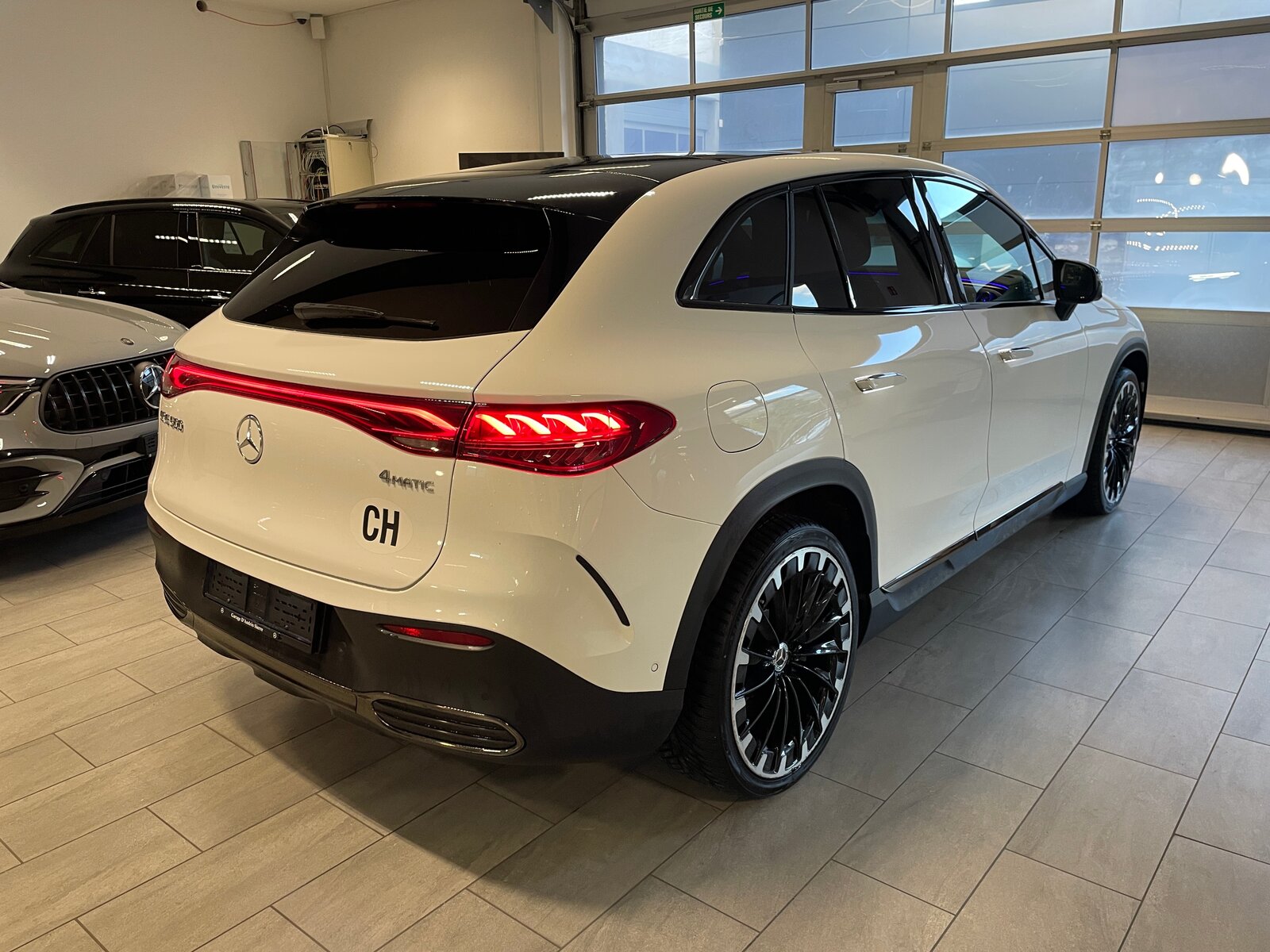MERCEDES-BENZ EQE SUV 500 4 Matic AMG Line, Elektro, Occasion / Gebraucht, Automatik - 6