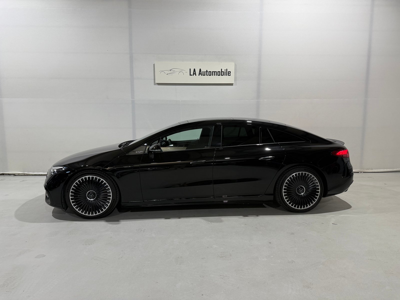 MERCEDES-BENZ EQS 53 AMG 4Matic+, Electric, Second hand / Used, Automatic - 3