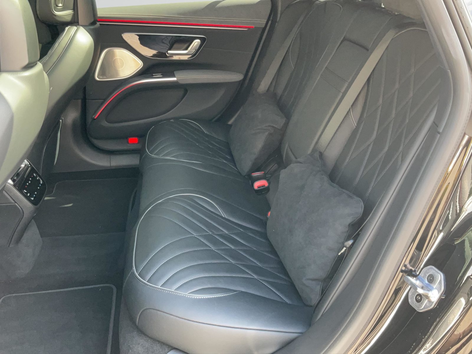 MERCEDES-BENZ EQS 580 4MATIC AMG Line, Electric, Second hand / Used, Automatic - 7