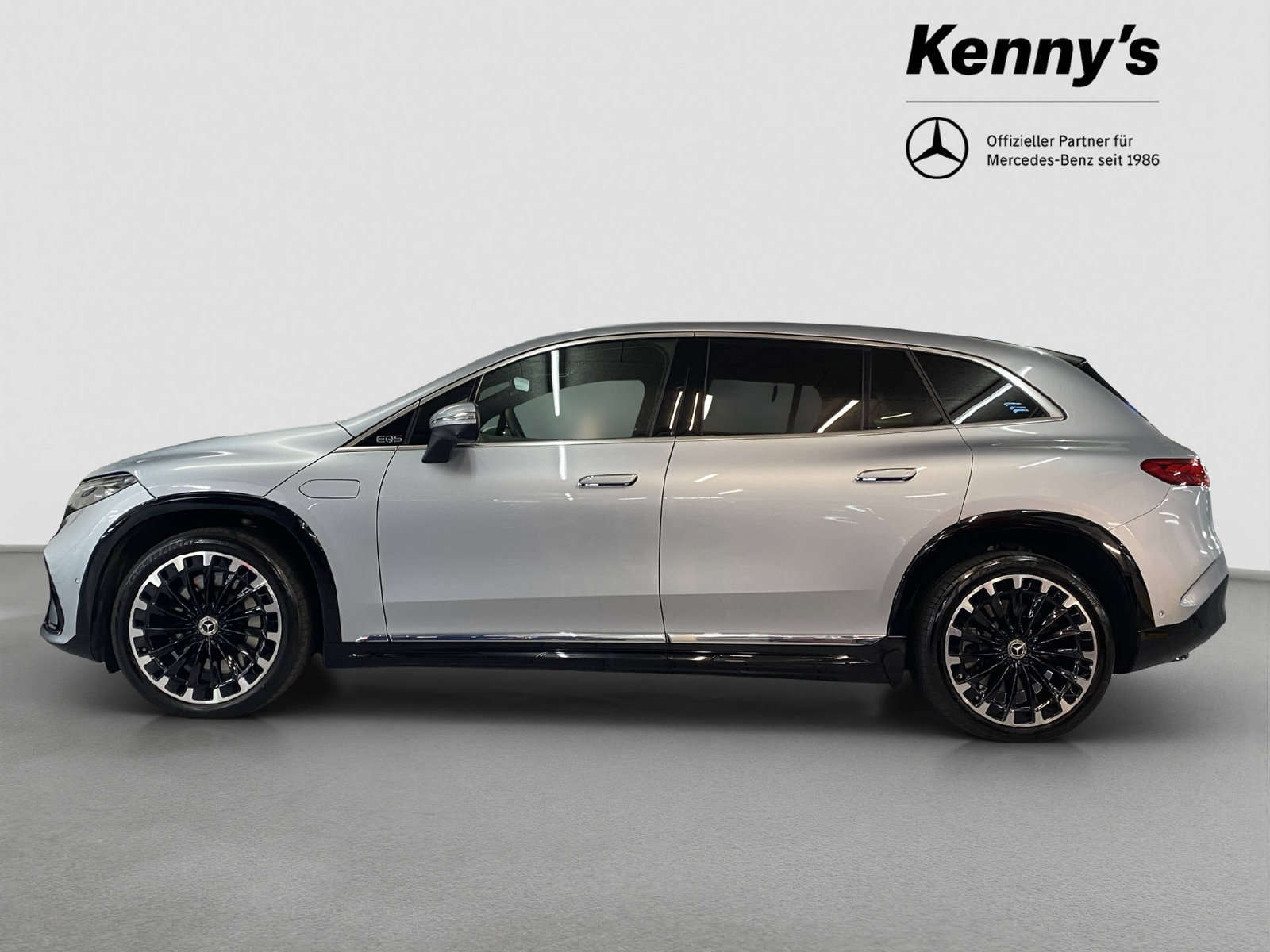 MERCEDES-BENZ EQS 580 AMG Line 4MATIC, Elektro, Occasion / Gebraucht, Automatik - 3