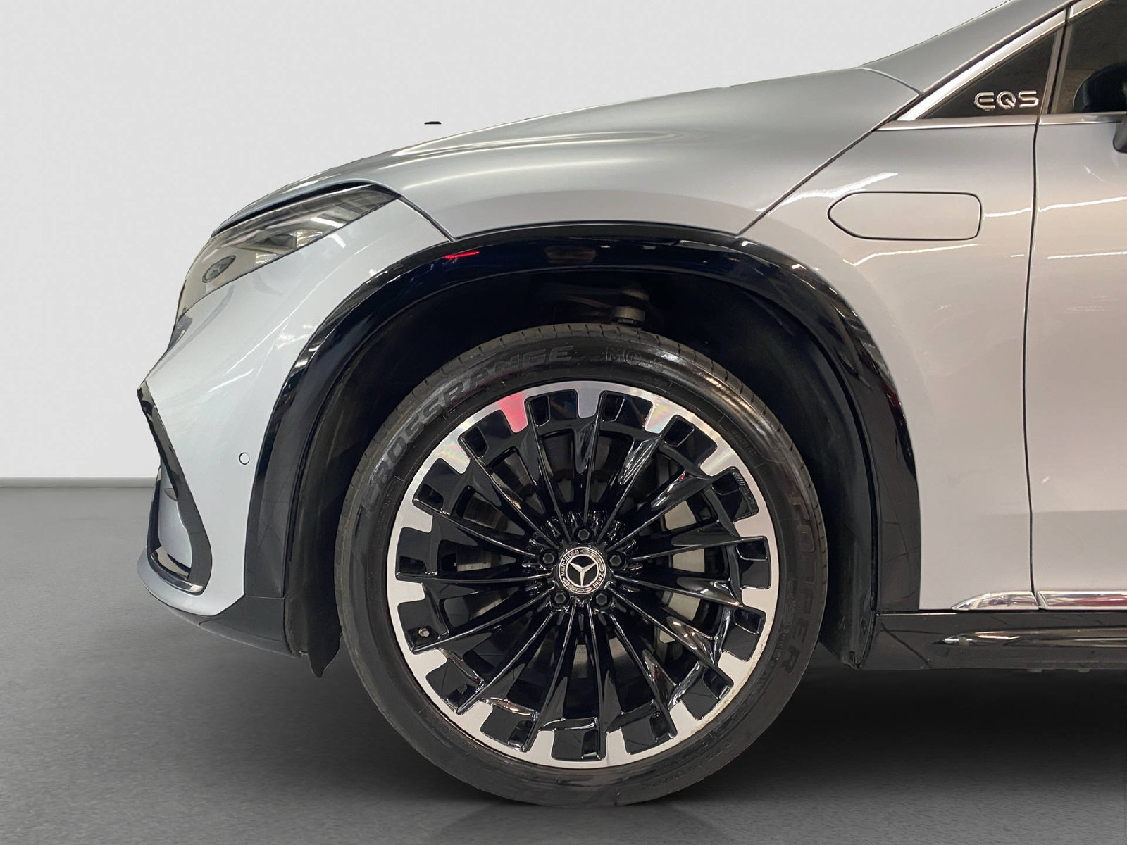 MERCEDES-BENZ EQS 580 AMG Line 4MATIC, Elektro, Occasion / Gebraucht, Automatik - 6