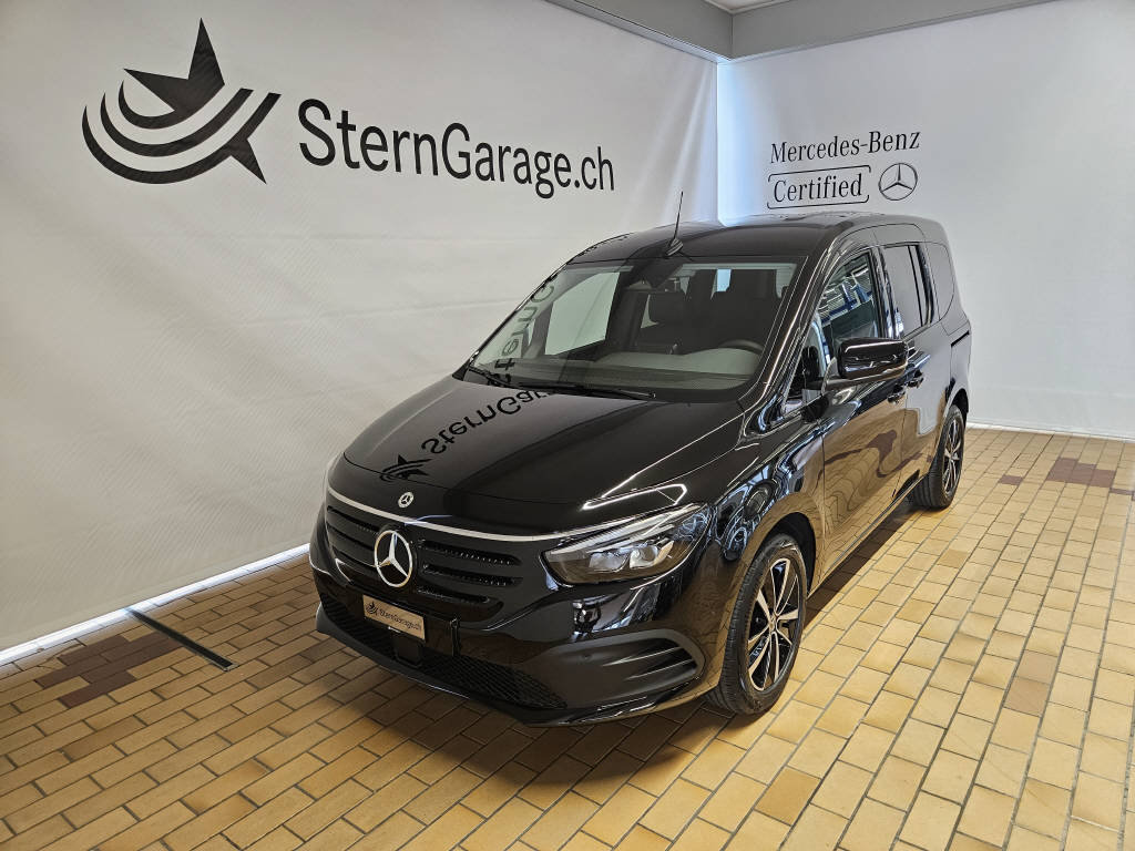 MERCEDES-BENZ EQT 200 Progressive Van