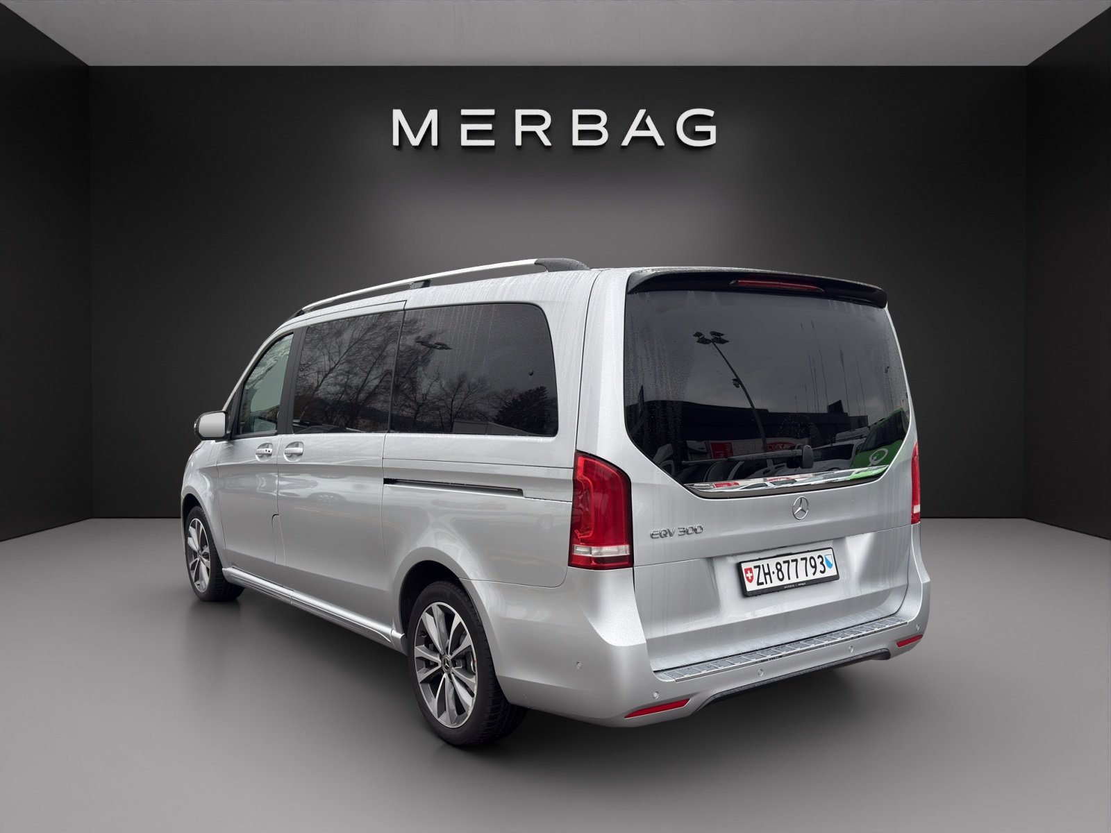 MERCEDES-BENZ EQV 300 lang, Electric, Ex-demonstrator, Automatic - 4