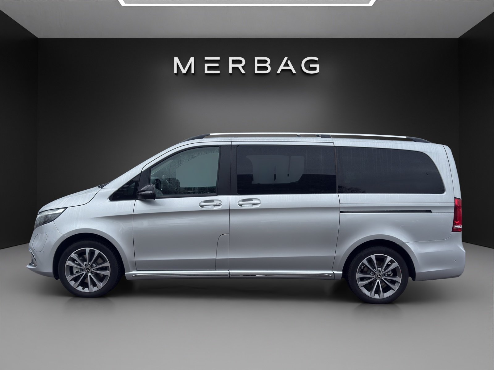 MERCEDES-BENZ EQV 300 lang, Electric, Ex-demonstrator, Automatic - 5