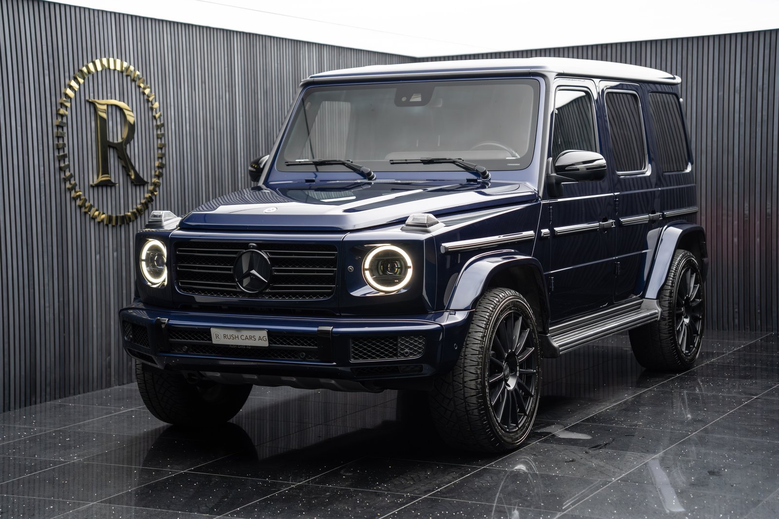 MERCEDES-BENZ G 400 d AMG Line 9G-Tronic