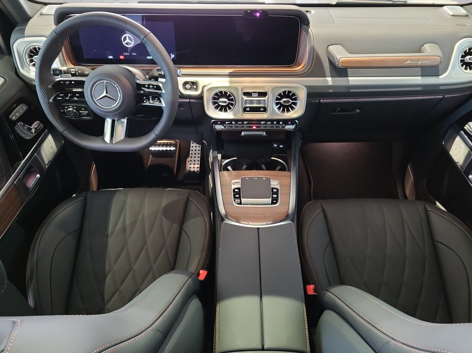 MERCEDES-BENZ G 450 d AMG Line W465, Hybride Léger Diesel/Électricité, Voiture nouvelle, Automatique - 4