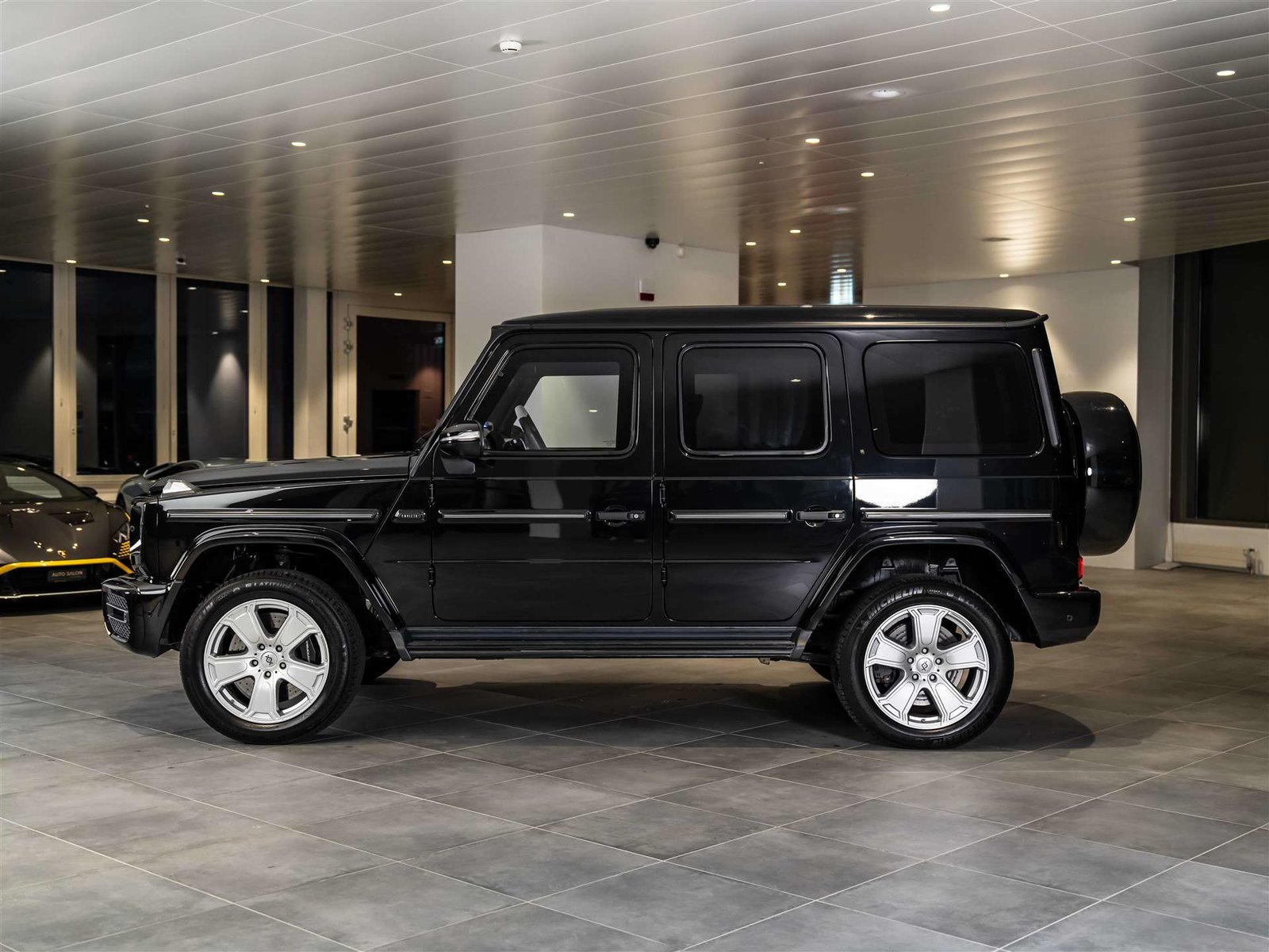 MERCEDES-BENZ G 500 9G-Tronic *Gepanzert*BRABUS INVICTO PURE, Petrol, Second hand / Used, Automatic - 2