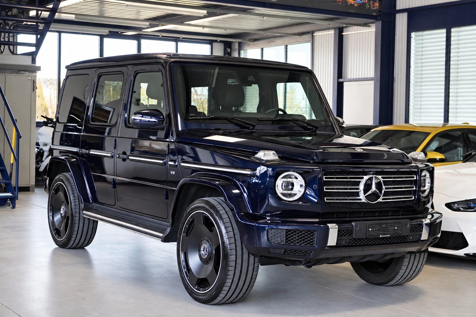 MERCEDES-BENZ G 500 AMG Line 9G-Tronic // CH FAHRZEUG // 8-FACH //