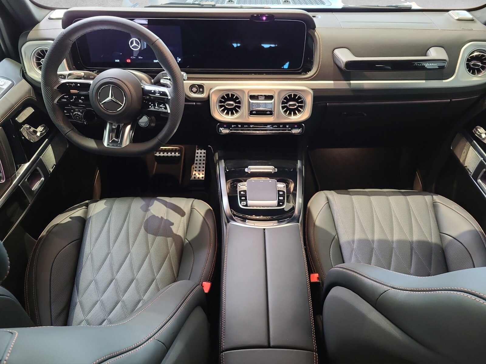 MERCEDES-BENZ G 63 AMG W465, Hybride Léger Essence/Électricité, Voiture nouvelle, Automatique - 4