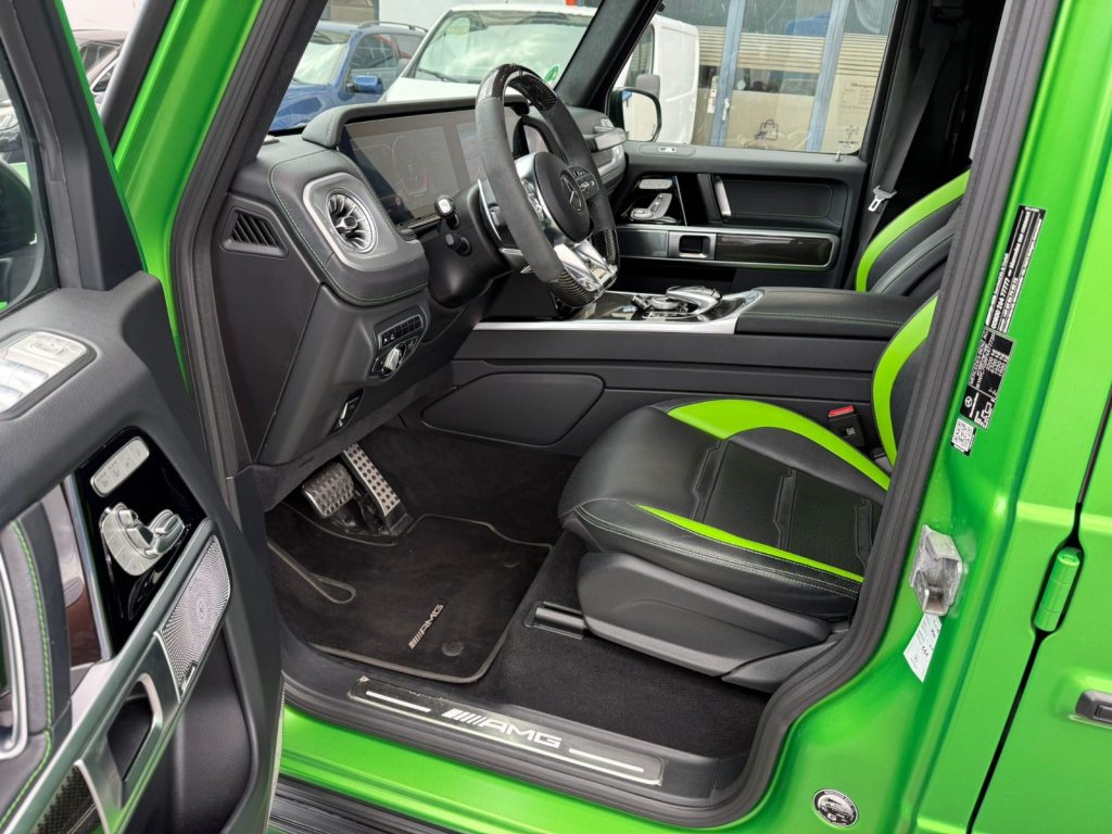 MERCEDES-BENZ Manufaktur Designo Exklusiv Magno, Benzin, Occasion / Gebraucht, Automatik - 4