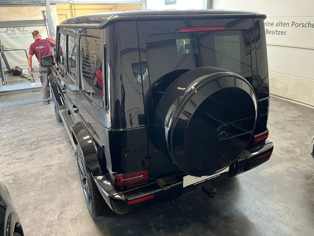 MERCEDES-BENZ G 63 AMG, Petrol, Second hand / Used, Automatic - 2