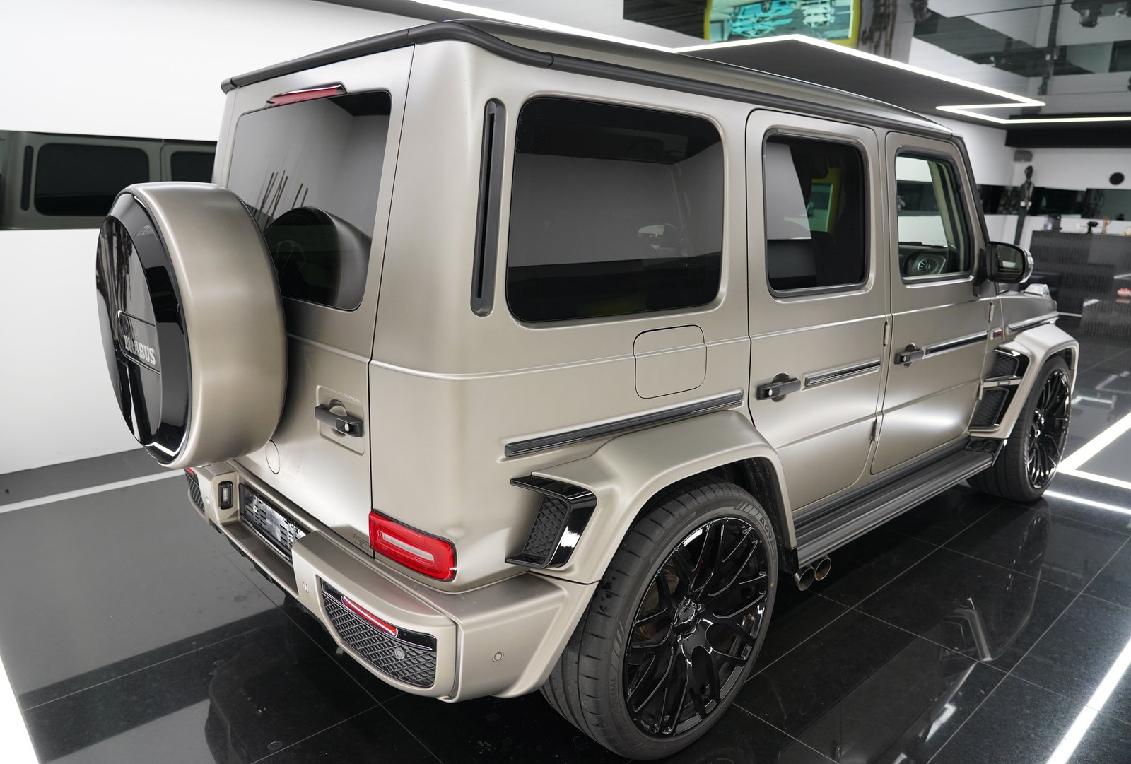 MERCEDES-BENZ G 63 AMG BRABUS WideStar 700, Petrol, Second hand / Used, Automatic - 4