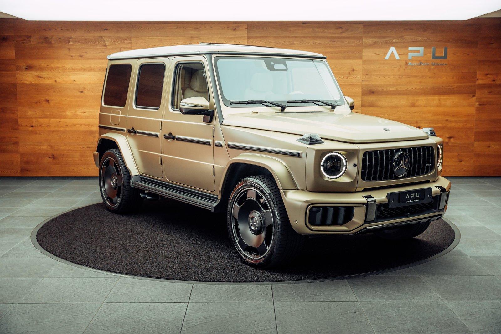 MERCEDES-BENZ G 63 AMG 9G-Tronic