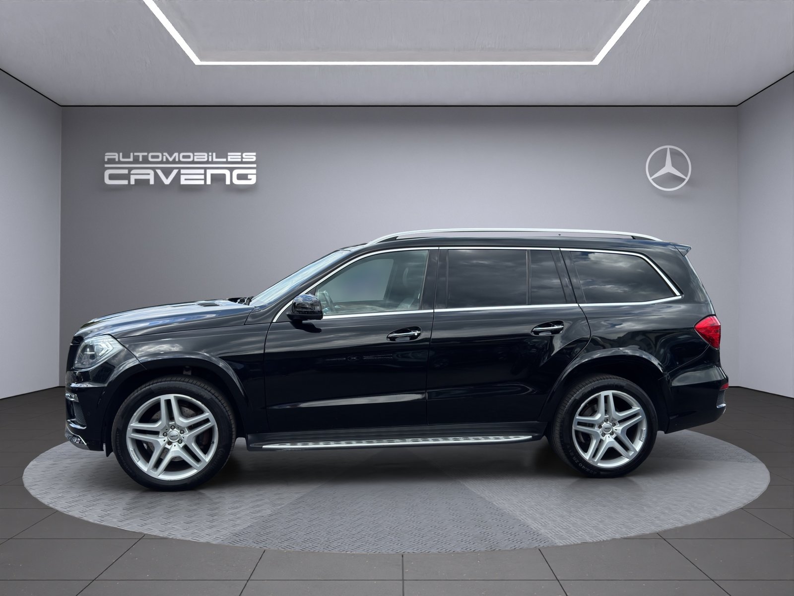 MERCEDES-BENZ GL 350 BlueTEC 4Matic 7G-TRONIC, Diesel, Occasion / Utilisé, Automatique - 2