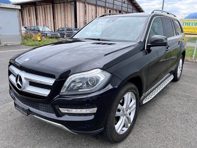 MERCEDES-BENZ GL 350 BlueTEC 4Matic 7G-TRONIC, Diesel, Second hand / Used, Automatic