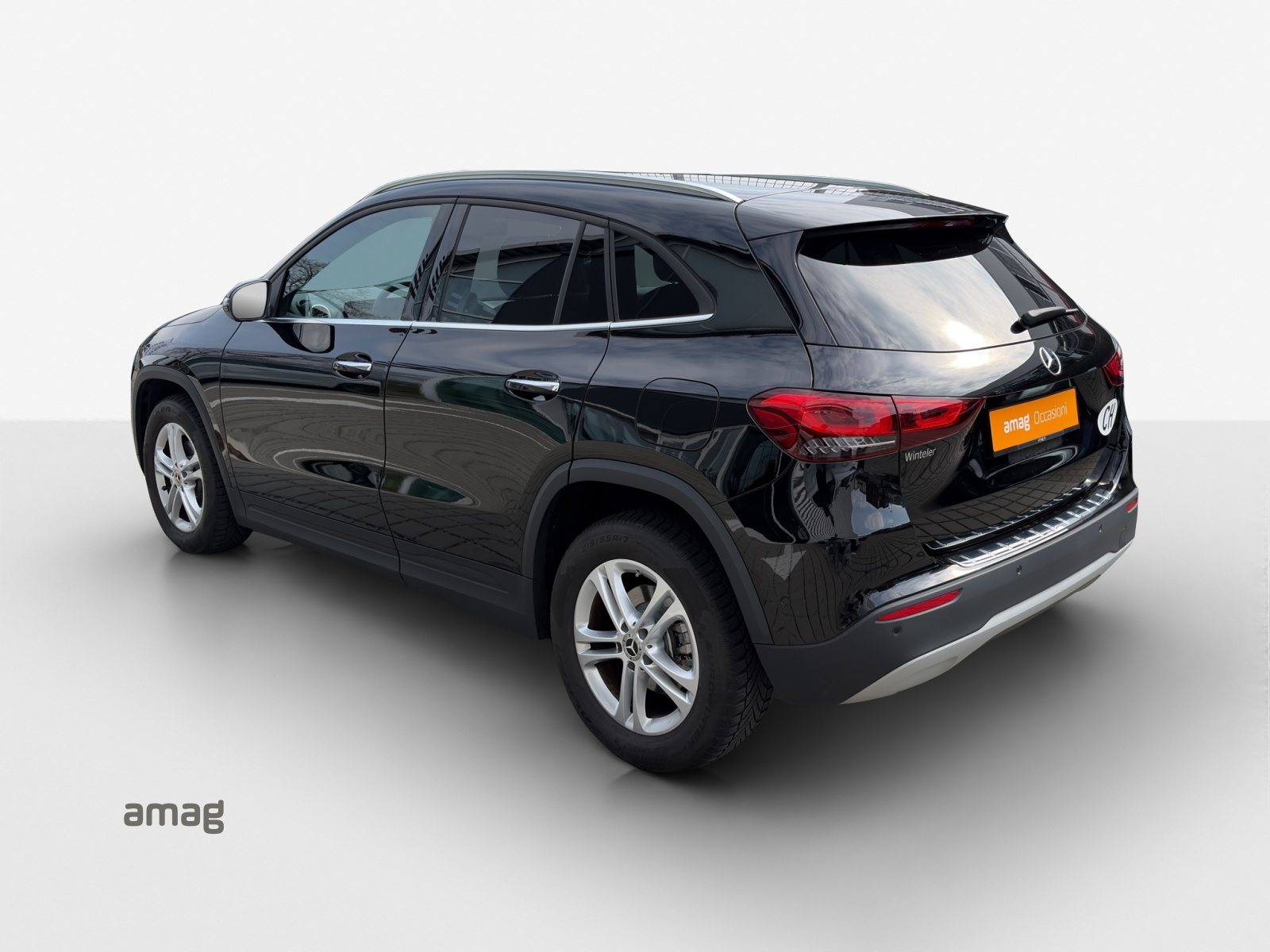 MERCEDES-BENZ GLA 180 Style 7G-DCT, Essence, Occasion / Utilisé, Automatique - 3