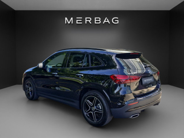 MERCEDES-BENZ GLA 180 7G-DCT, Mild-Hybrid Petrol/Electric, New car, Automatic - 2