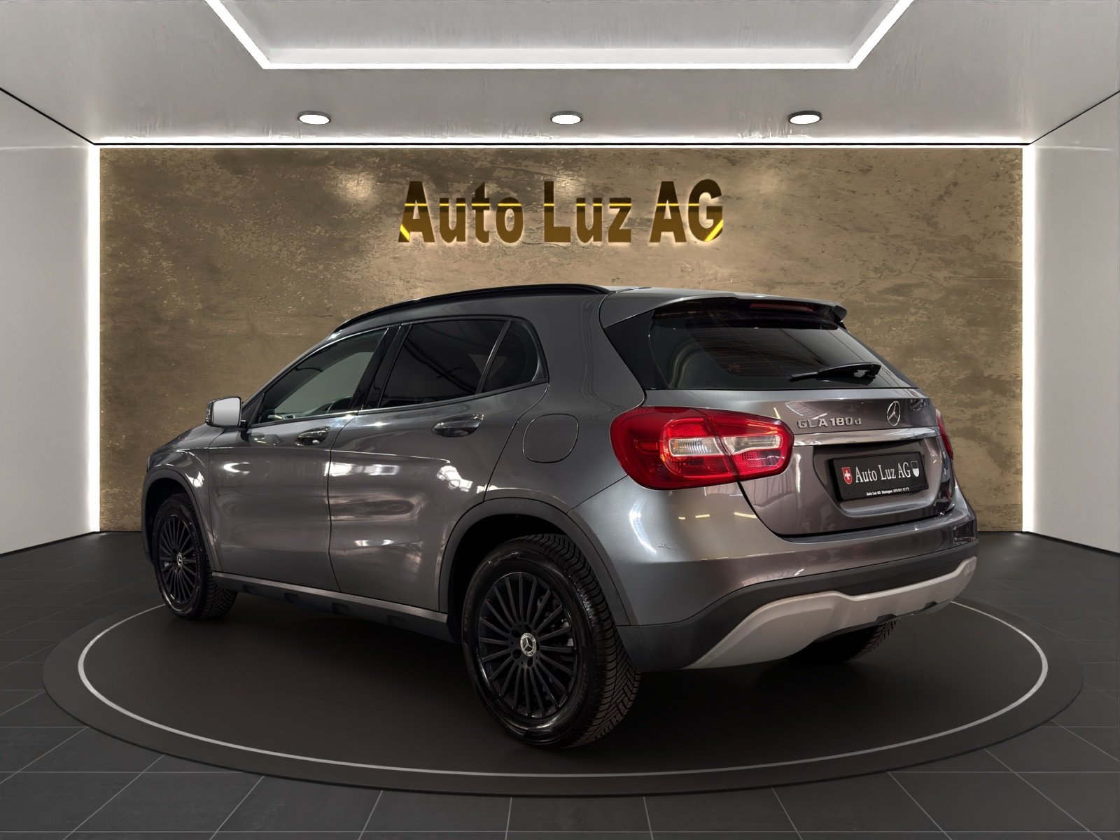 MERCEDES-BENZ GLA 180 d 7G-DCT, Diesel, Second hand / Used, Automatic - 5