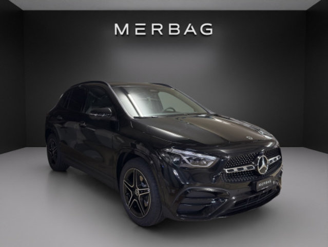 MERCEDES-BENZ GLA 180 7G-DCT