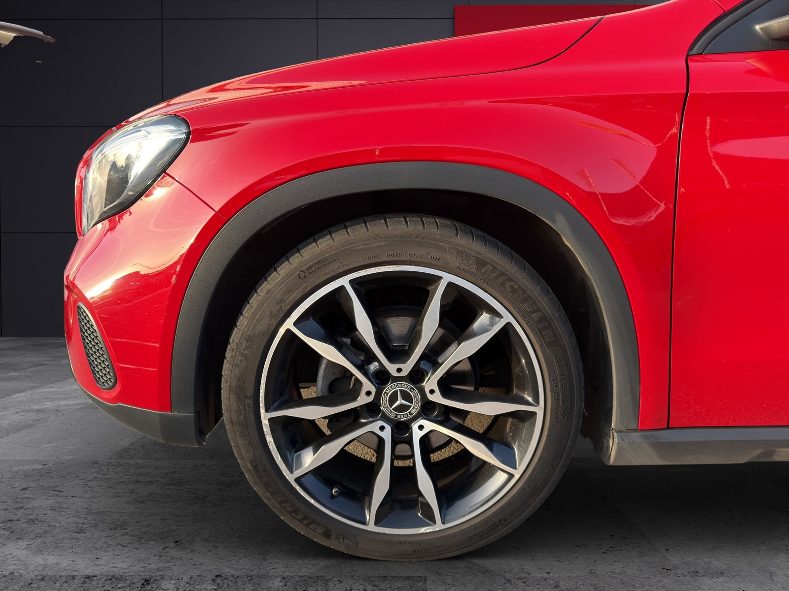 MERCEDES-BENZ GLA 200 Night Star, Essence, Occasion / Utilisé, Manuelle - 5