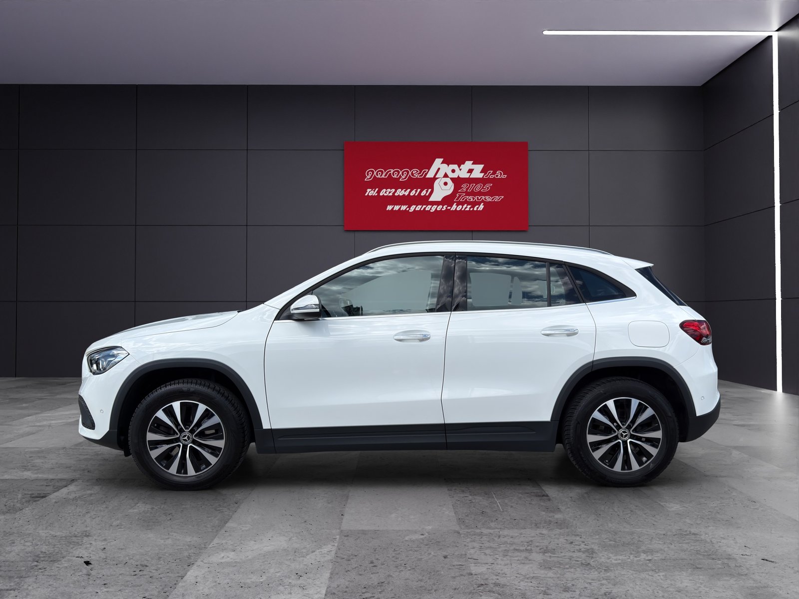 MERCEDES-BENZ GLA 200 Style, Essence, Occasion / Utilisé, Manuelle - 3