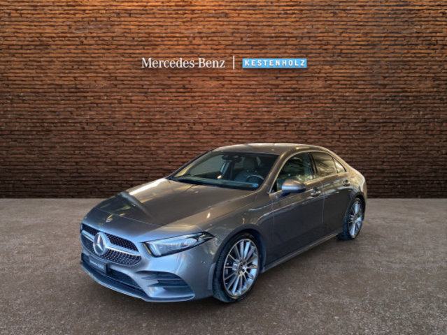 MERCEDES-BENZ A 200 AMG Line