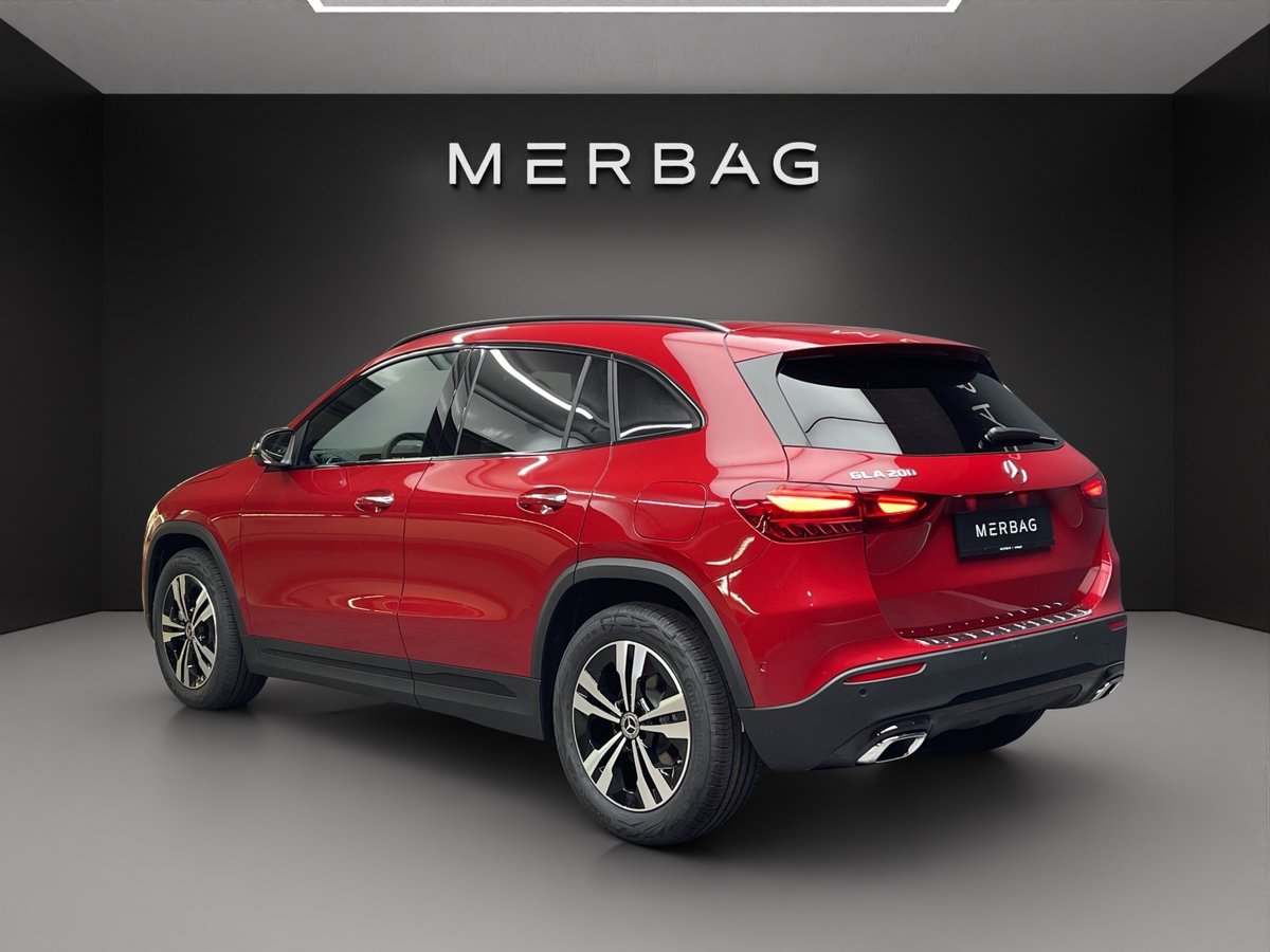 MERCEDES-BENZ GLA 200 7G-DCT, Mild-Hybrid Benzin/Elektro, Neuwagen, Automatik - 4