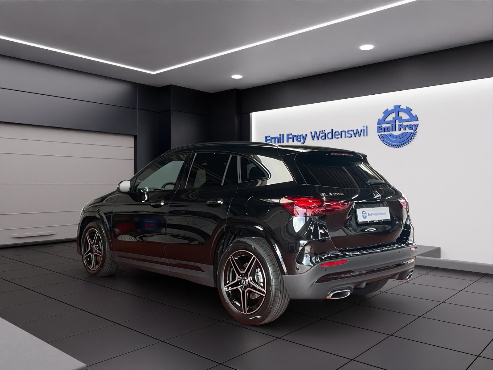 MERCEDES-BENZ GLA 200 Night Star AMG Line, Mild-Hybrid Benzin/Elektro, Neuwagen, Automatik - 3