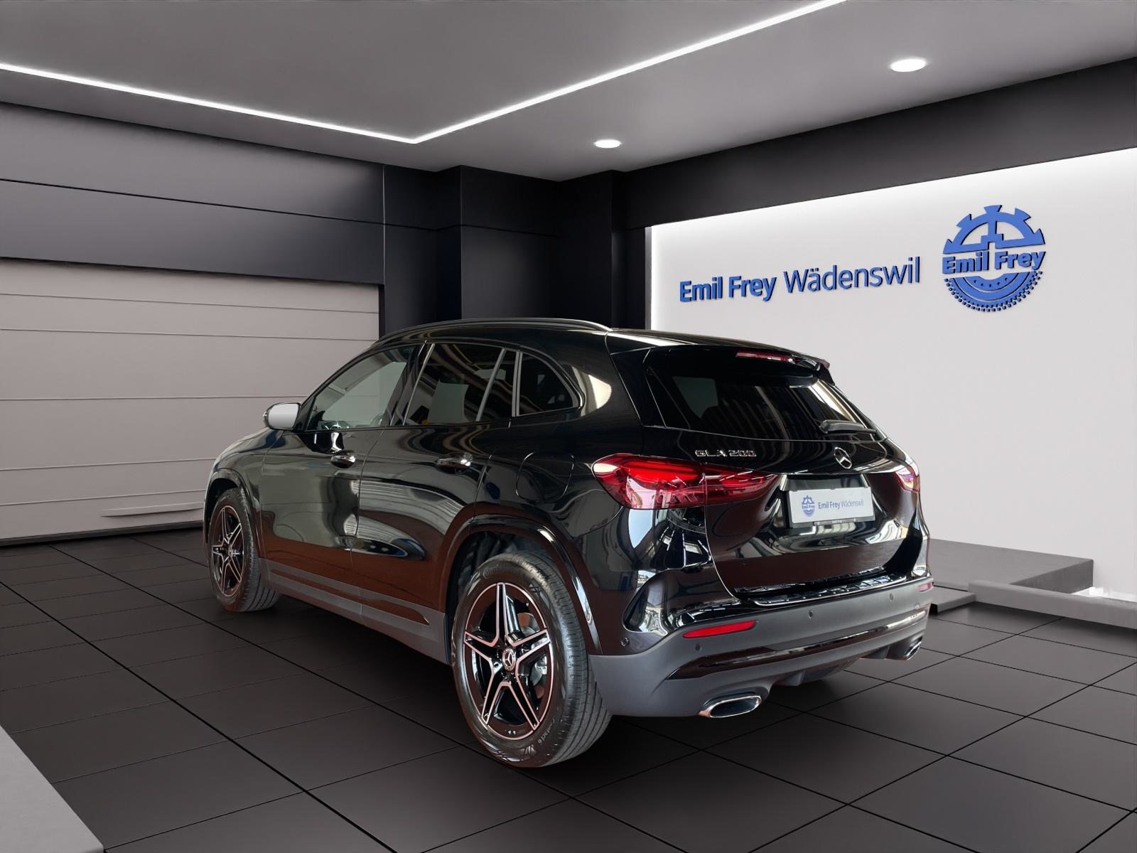 MERCEDES-BENZ GLA 200 Night Star AMG Line, Mild-Hybrid Benzin/Elektro, Neuwagen, Automatik - 3